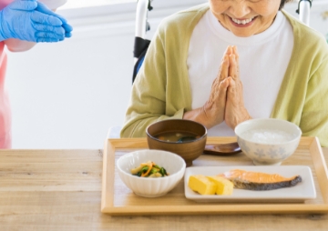 昼食のイメージ